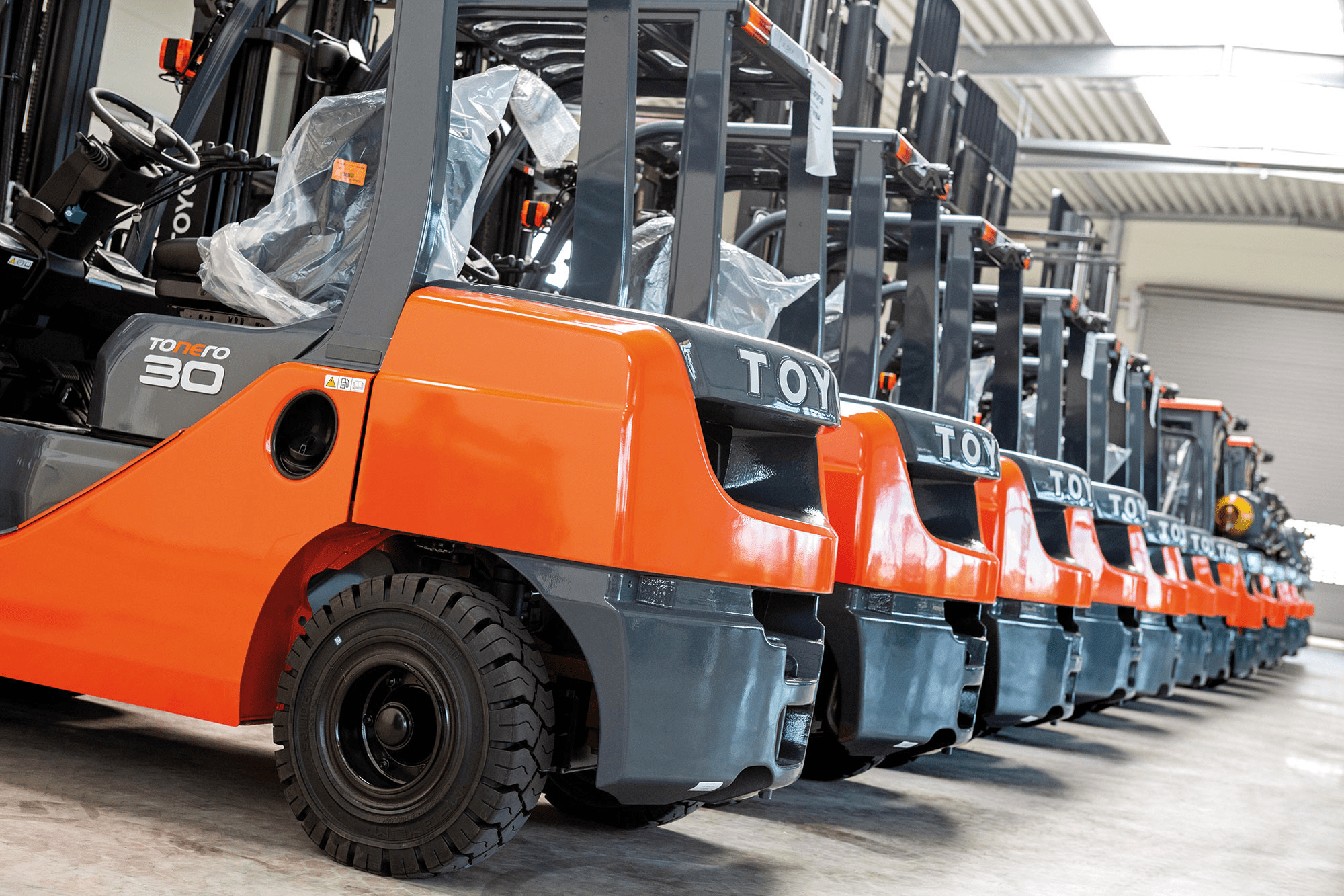 Vera Lift Truck - Slide 2